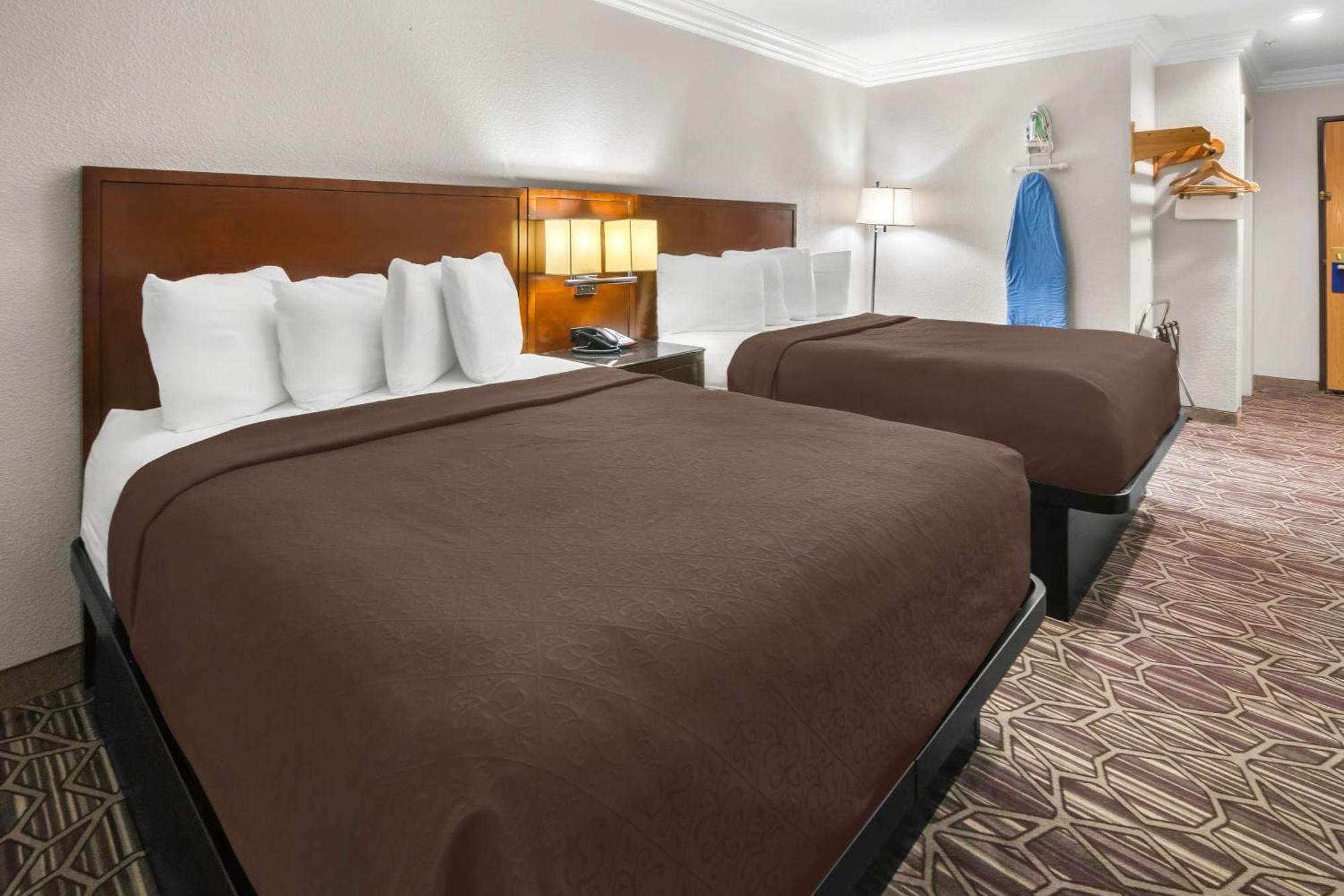 Surestay Plus By Best Western Fort Worth Benbrook Exteriér fotografie