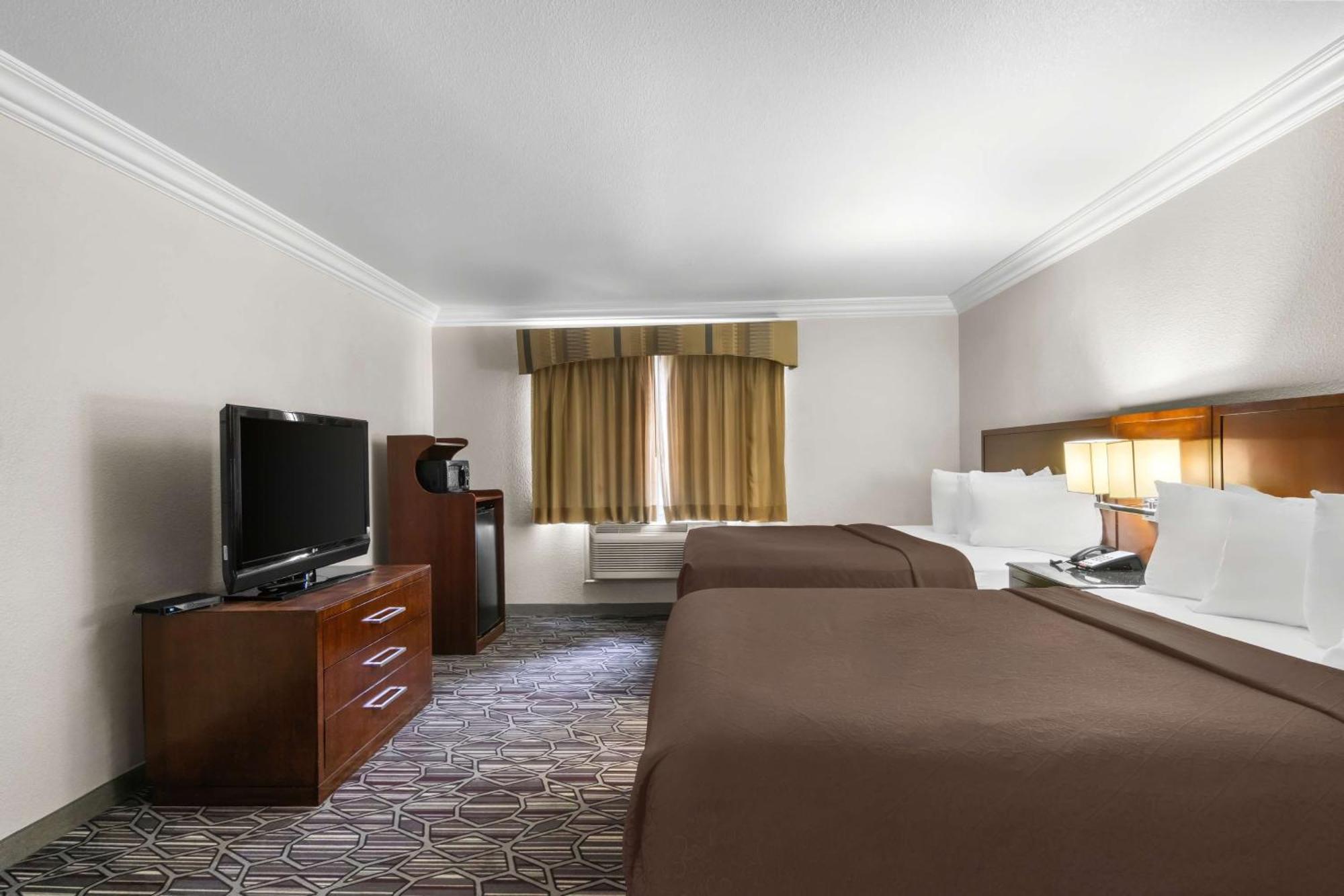 Surestay Plus By Best Western Fort Worth Benbrook Exteriér fotografie