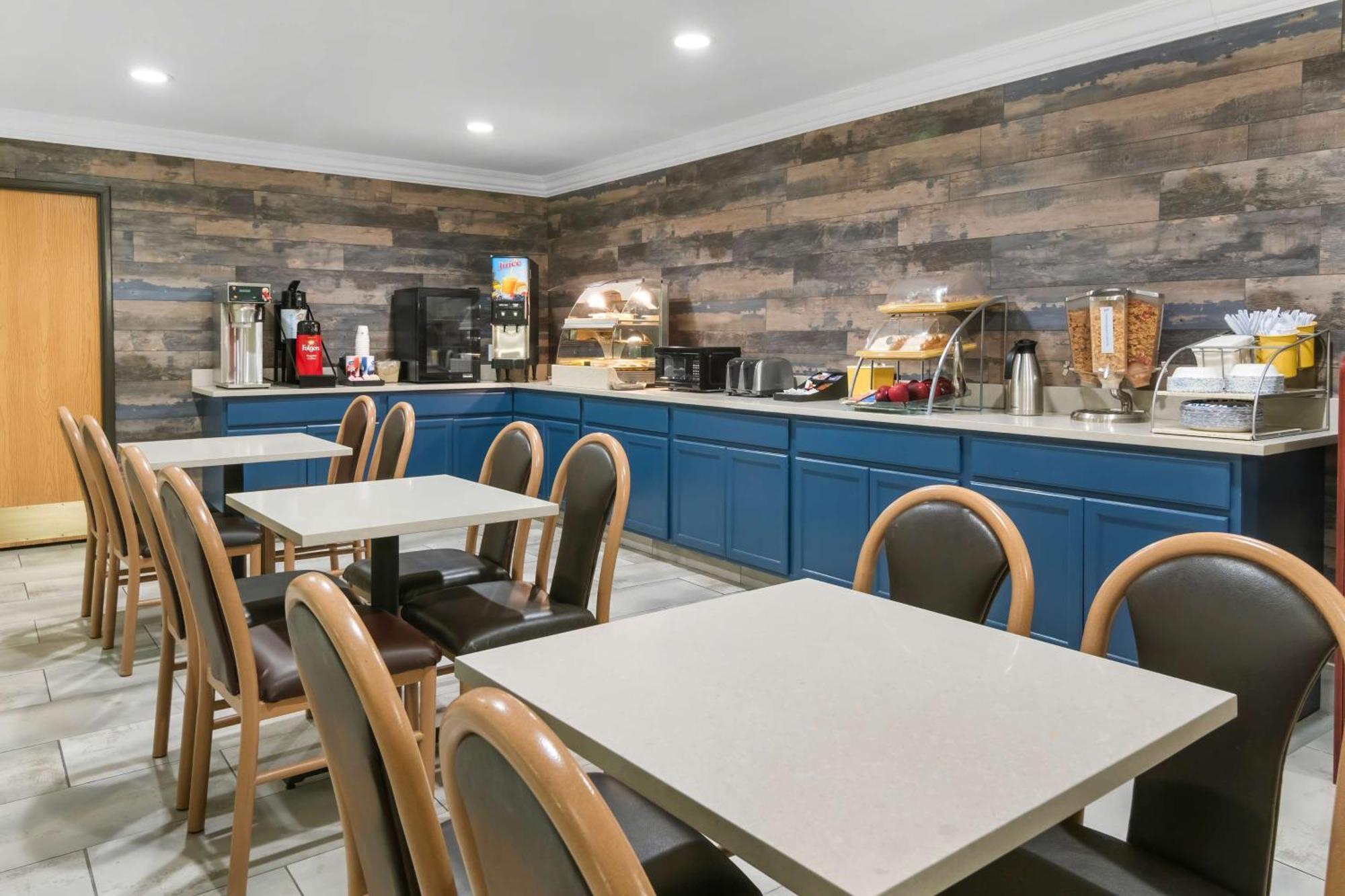 Surestay Plus By Best Western Fort Worth Benbrook Exteriér fotografie